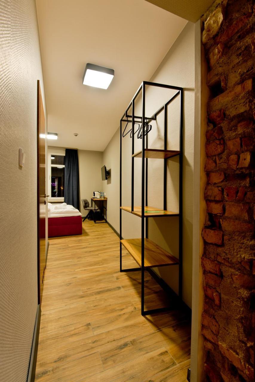 Apartsuites I Sorau Żary Buitenkant foto A room at the hotel